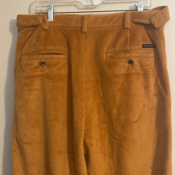 DE CELLO DESIGNED BY ITALY JACKET AND SUITPANTS